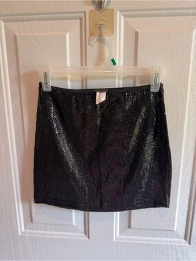 Black Sequin Mini Skirt - Classic Evening Sparkle